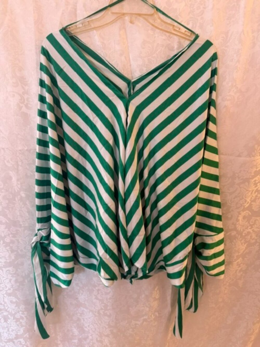 Ladies long sleeve shirt